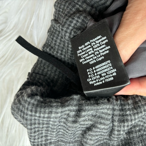 Aritzia Babaton Jimmy plaid skirt, size M - Picture 4 of 6